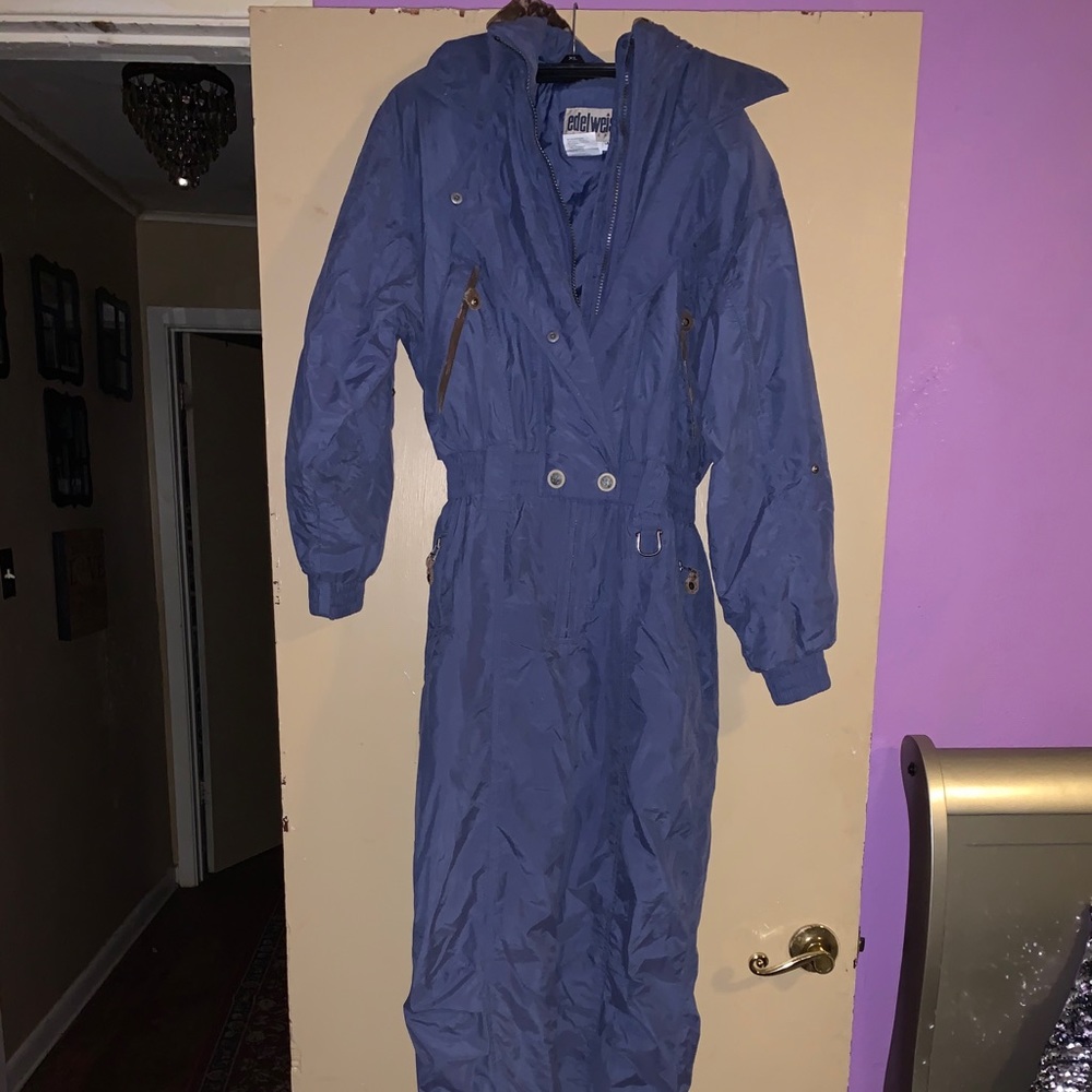 Rare Vintage Women’s Edelweiss Ski/Snow Suit